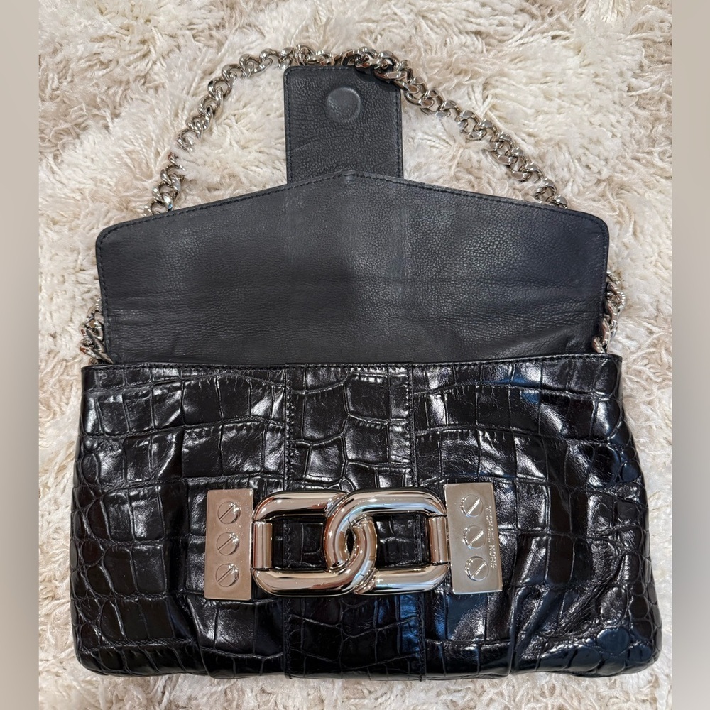 Michael Kors MK Black Leather Shoulder Bag / Purse - Picture 6 of 7